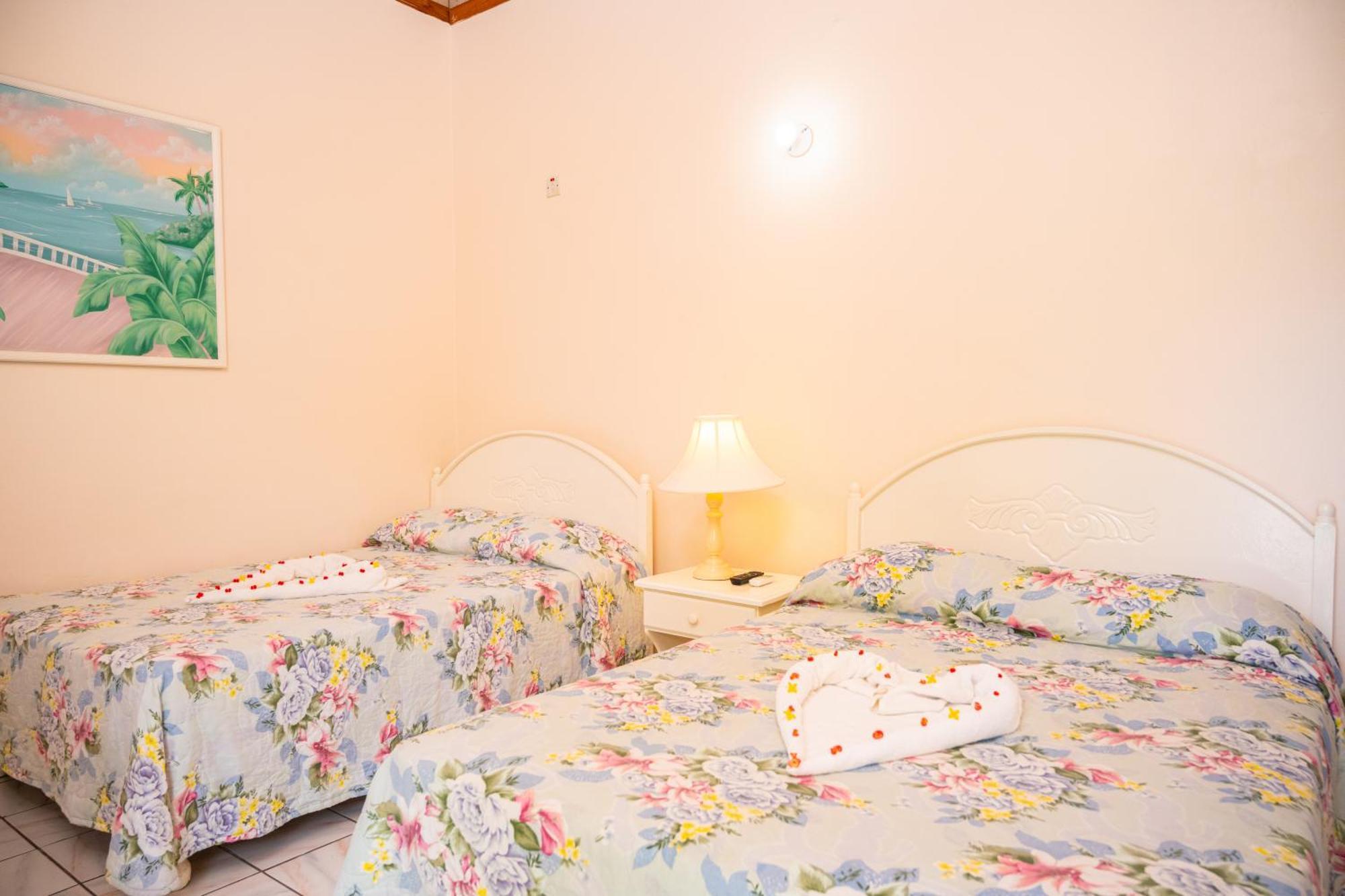 Shields Negril Villas Pokój zdjęcie